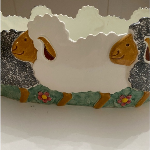 Made for Ethan Allen Ceramic Italian Made Ceramic Dish with Sheep on Exterior - Picture 3 of 15